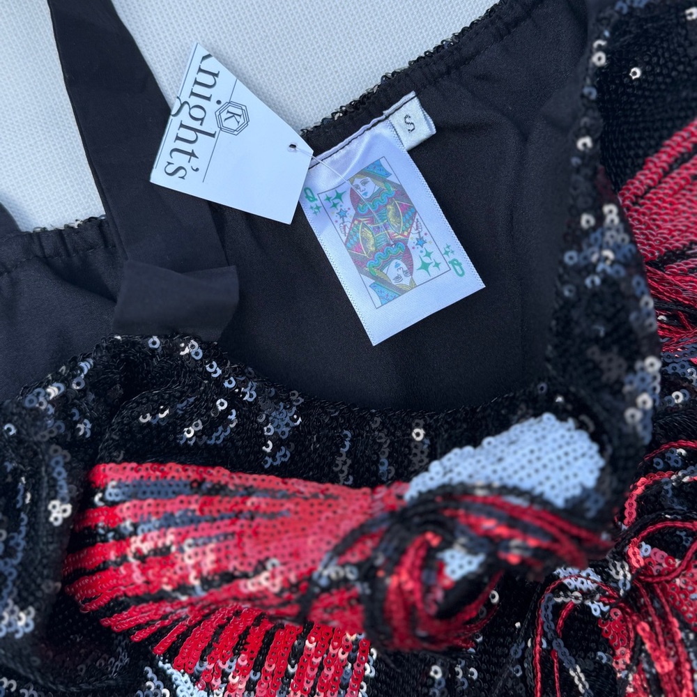 QUEEN OF SPARKLES Black and Red Sequin Crop Top - Size S - Picture 15 of 16